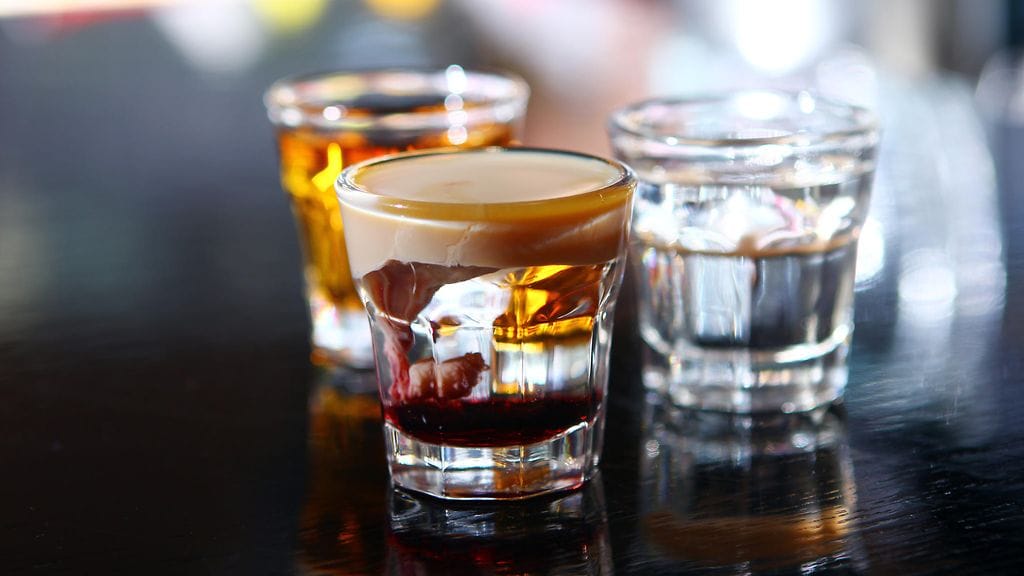 Snapsilasit kelpaavat pitkäkyntisille.