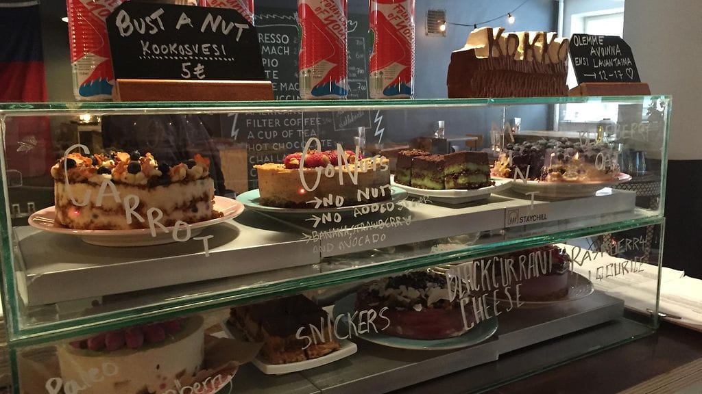 Kokko-kahvila, Roomagen vieressä