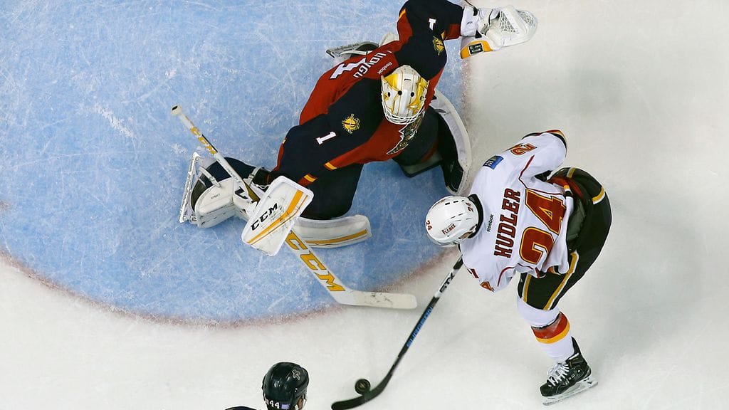 Jiri Hudler vaihtaa pantteripaitaan.