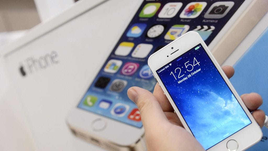 Uuden iPhonen hinta on useita satasia – vaan mistä hinta oikein koostuu?