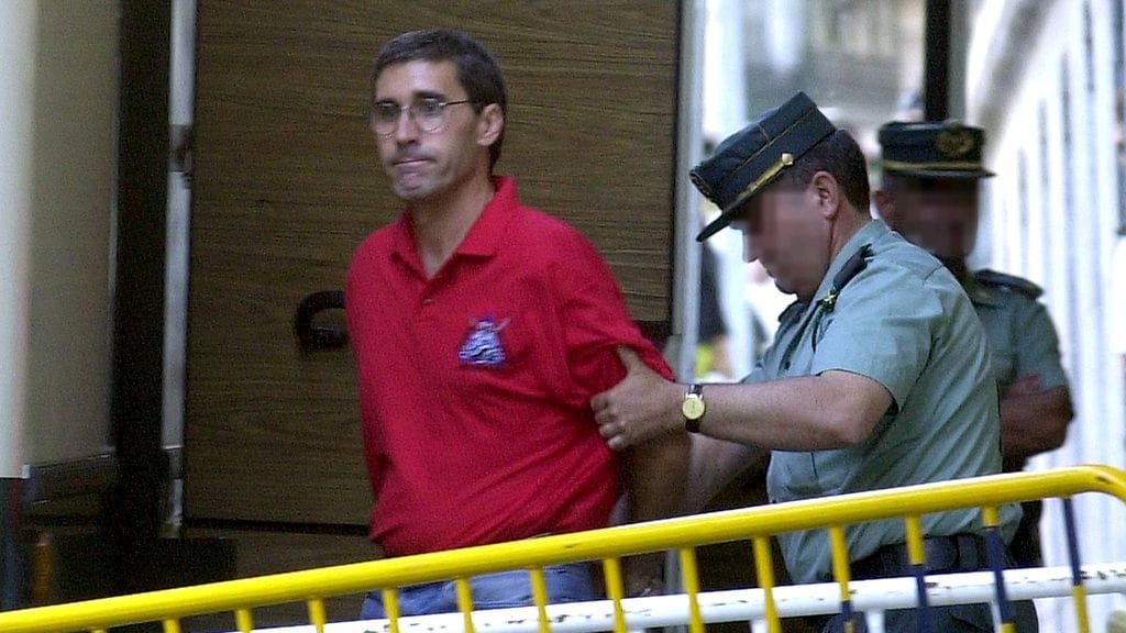 ETA-terroristi José Luis Urrusolo Sistiaga on vapautettu vankilasta kärsittyään 19 vuotta muun muassa useista murhista saamastaan yhteensä 620 vuoden tuomiosta. Tämä kuva on vuodelta 2002.