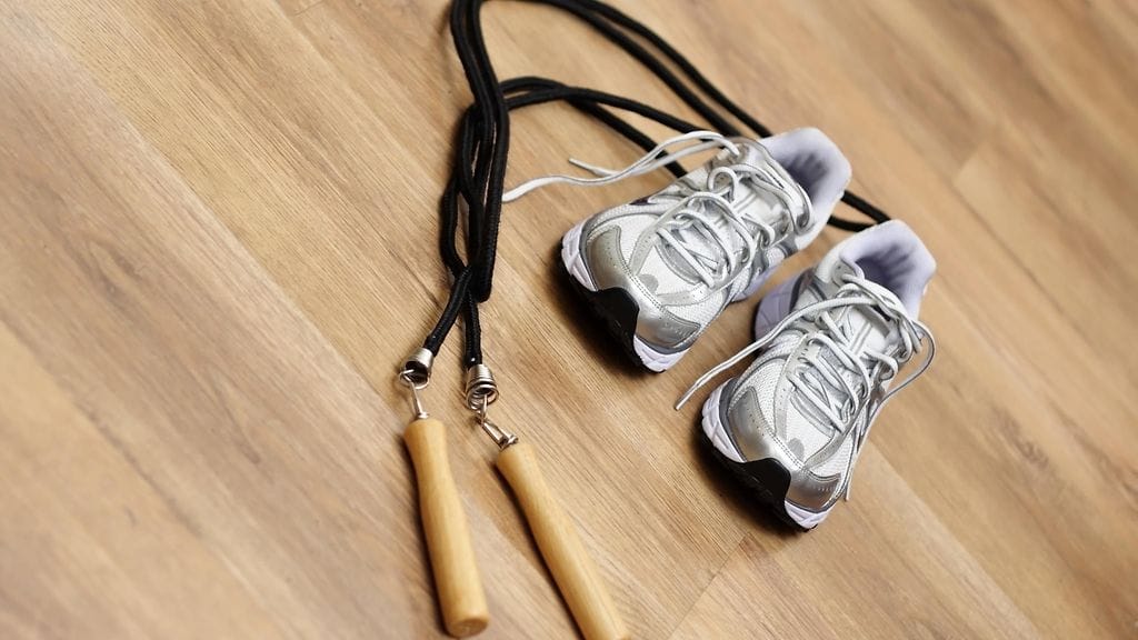 Hyppynaru ei ole ainoastaan lasten lelu, vaan erittäi ntehokas kuntoilumuoto.