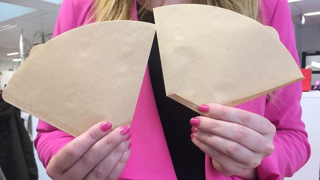 Laitatko suodatinpussin kahvinkeittimeen sellaisenaan vai taiteltuna?