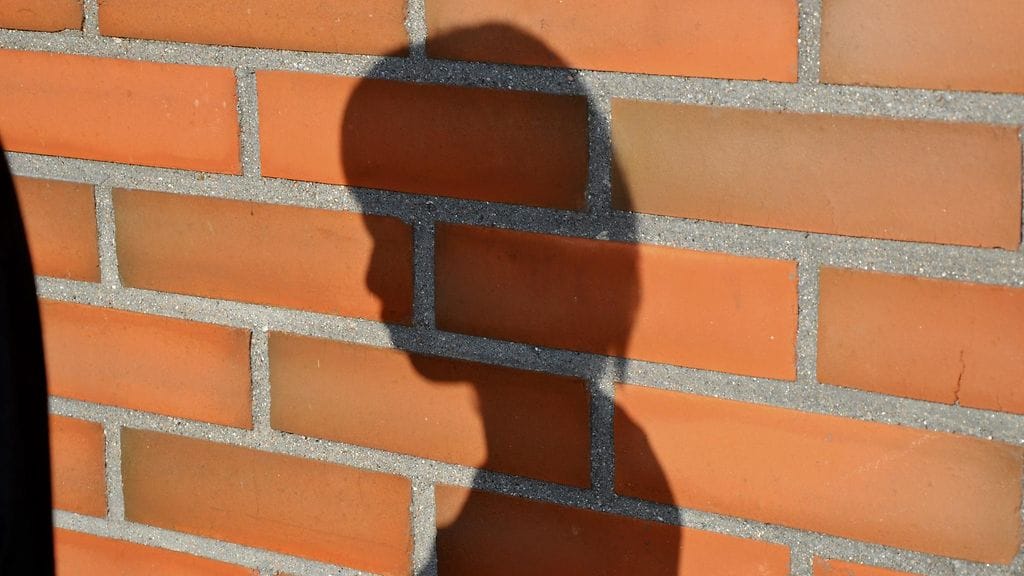 Köyhyys tulee ilmi muun muassa läppärihankinnoissa.