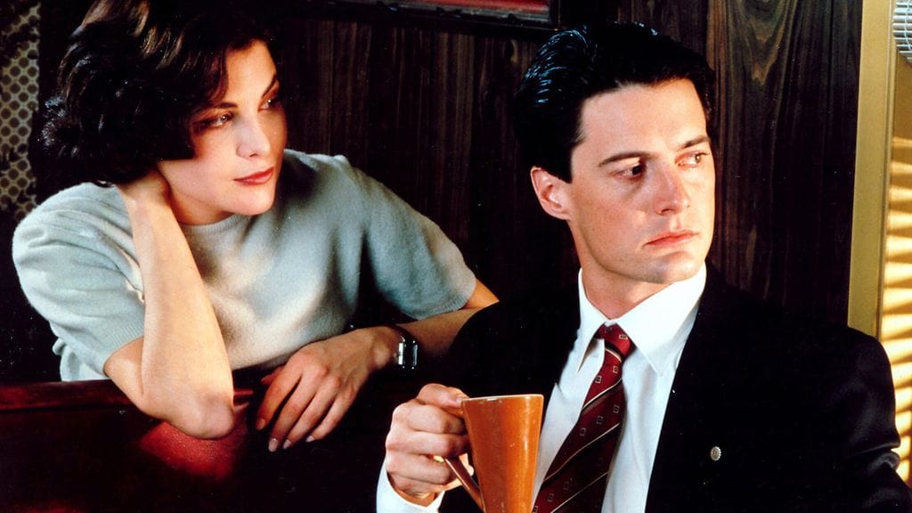 Twin Peaks Sherilyn Fenn ja Kyle MacLachlan 1990