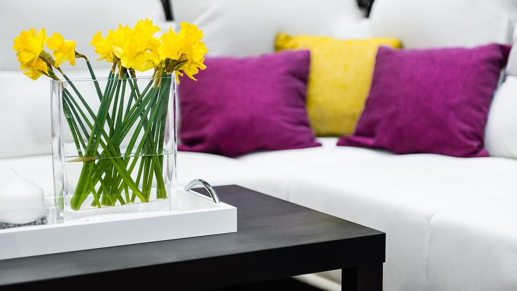 Värikkäät kukat tuovat kotiisi helposti kevään tuntua.