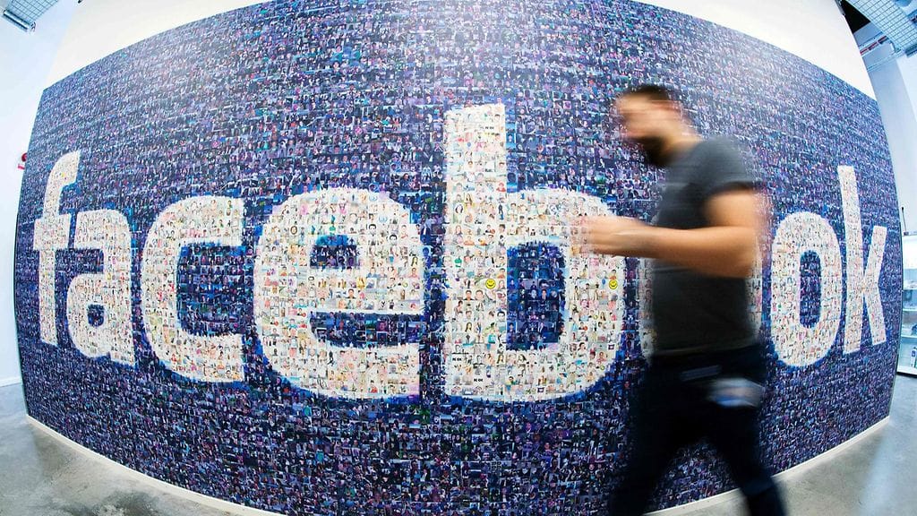 Facebookin työntekijöiden iloksi työpaikalla on esimerkiksi pelihuone ja parturi.