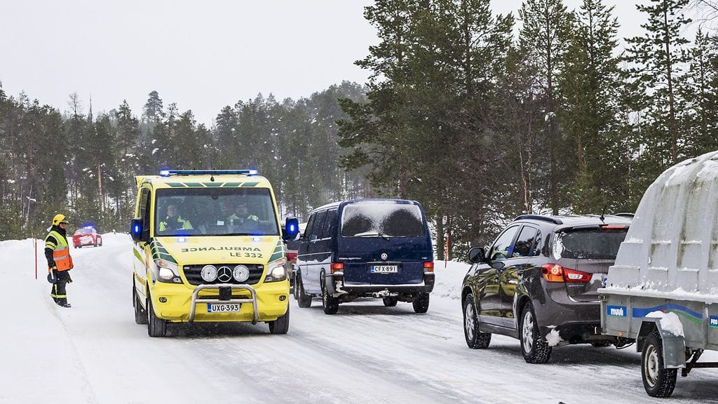 Poliisin mukaan onnettomuuspaikalla vallitsi normaali talvikeli. Tien pinta oli jäinen, mutta ei erityisen liukas.