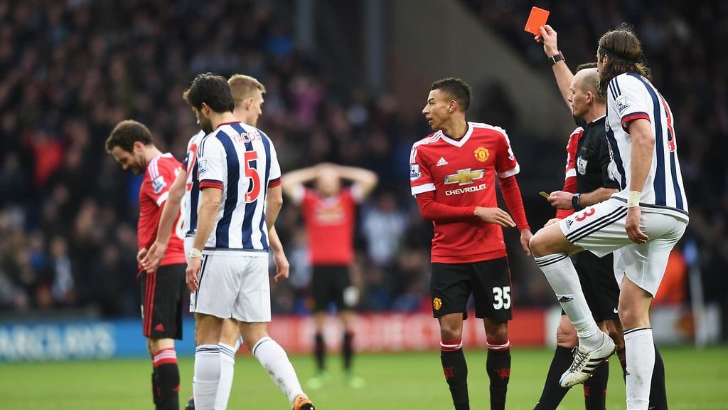 ManU:n Juan Mata lensi suihkuun joukkueen tappiollisessa vieraspelissä.