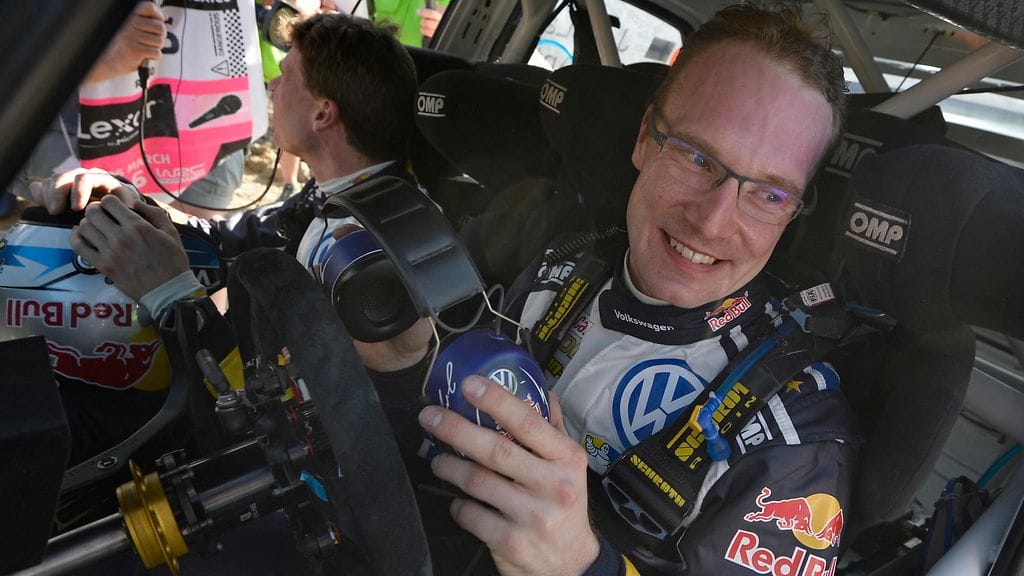 Jari-Matti Latvala ja kartanlukija Miikka Anttila valloittivat ensimmäisinä suomalaisina Meksikon MM-rallin.