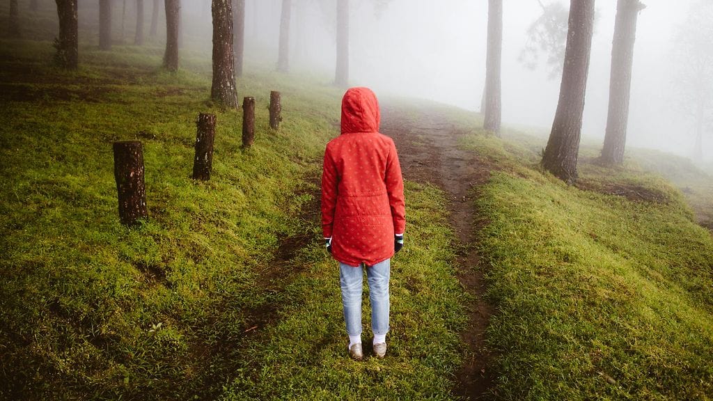 "Kun ymmärsin, millainen olen, ja kuinka se vaikuttaa sekä elämääni että ihmissuhteisiini, olen vetänyt tiukemmat rajat muille ihmisille", lukija kertoo. Kuvituskuva.