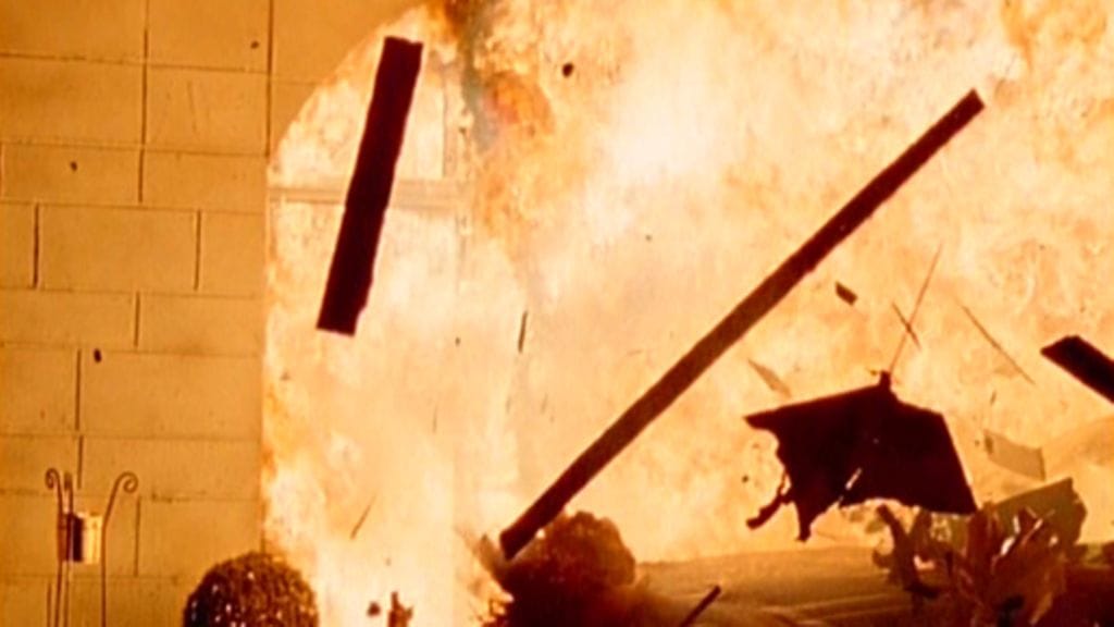 Salatut elämät -räjähdys.