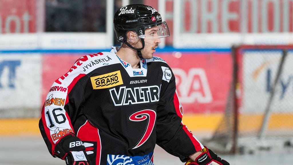 Jaakko Jokinen ampui SM-liigauransa avausmaalin tiistaina.