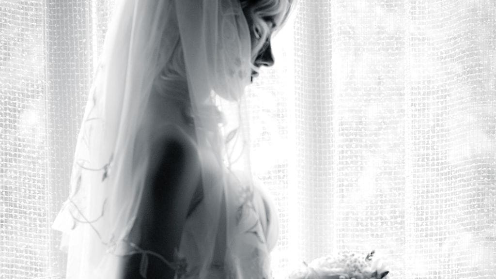 Joka kolmas tyttö joutuu naimisiin alle 18 -vuotiaana.