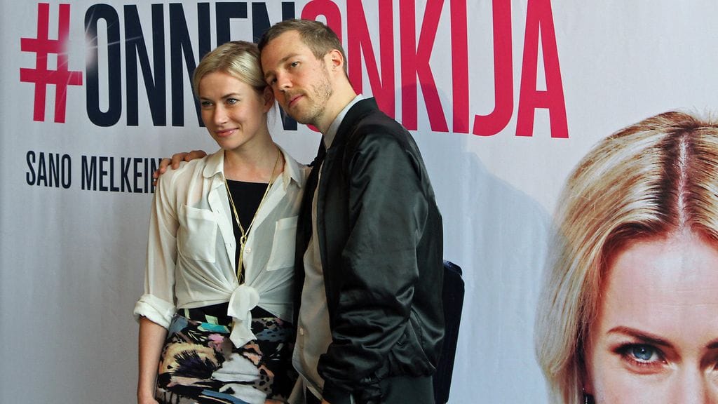 Onnenonkija: Minka Kuustonen ja Olavi Uusivirta 9.3.2016