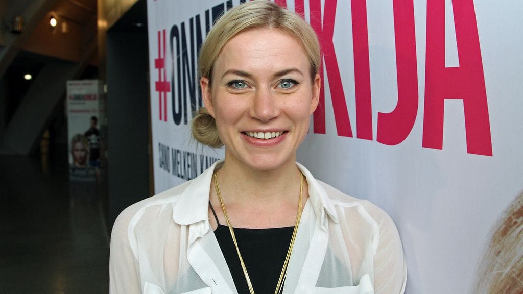 Minka Kuustonen Onnenonkija-elokuvan pressinäytöksessä maalikuussa 2016.