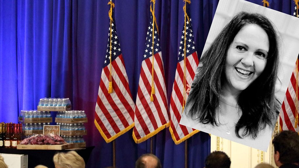 New Yorkissa varttunut mutta jo pitkään Suomessa asunut copywriter Lissu Moulton on seurannut Yhdysvaltain vaalikamppailua tarkasti. Välillä on pakko googletella.