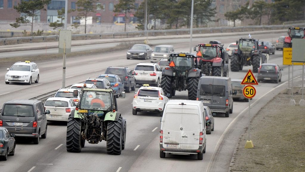 33561467 traktorimarssi