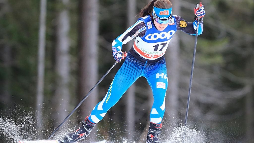 Krista Pärmäkoski on Ski Tour Canadan kokonaistilanteessa kuudentena ennen perjantain kilpailua (arkistokuva).