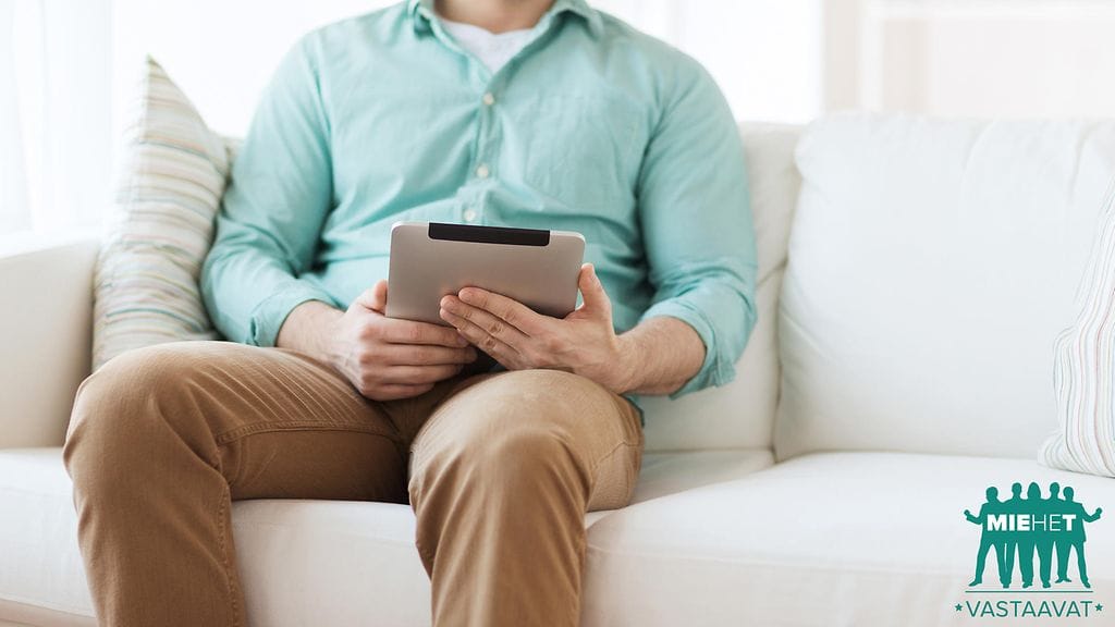 Juttusarjassa miehet vastaavat joka viikko lukijoiden kysymyksiin.