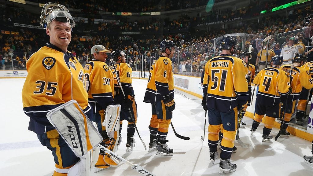 Pekka Rinteellä (vas.) oli aihetta hymyyn voittopelin jälkeen.