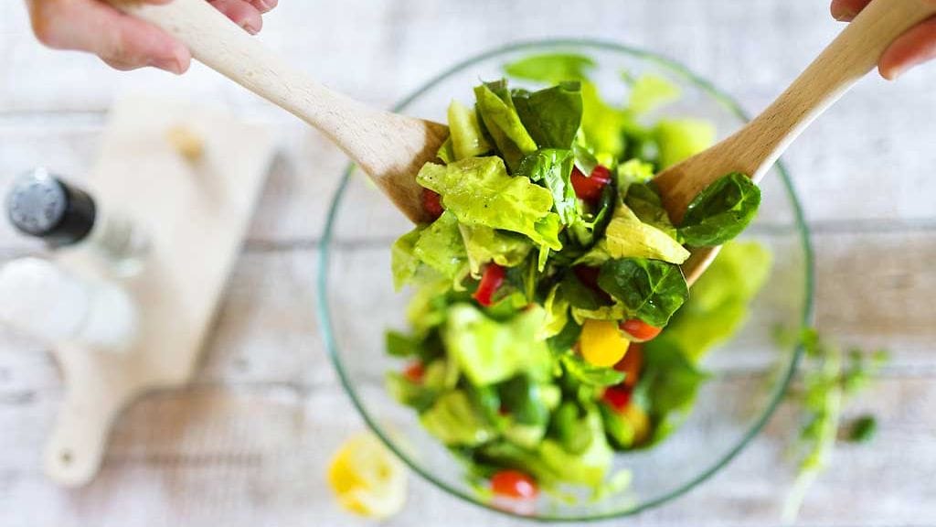 Suolankäyttöön kannattaa kiinnittää huomiota, jos haaveilee kapeammasta vyötäröstä.