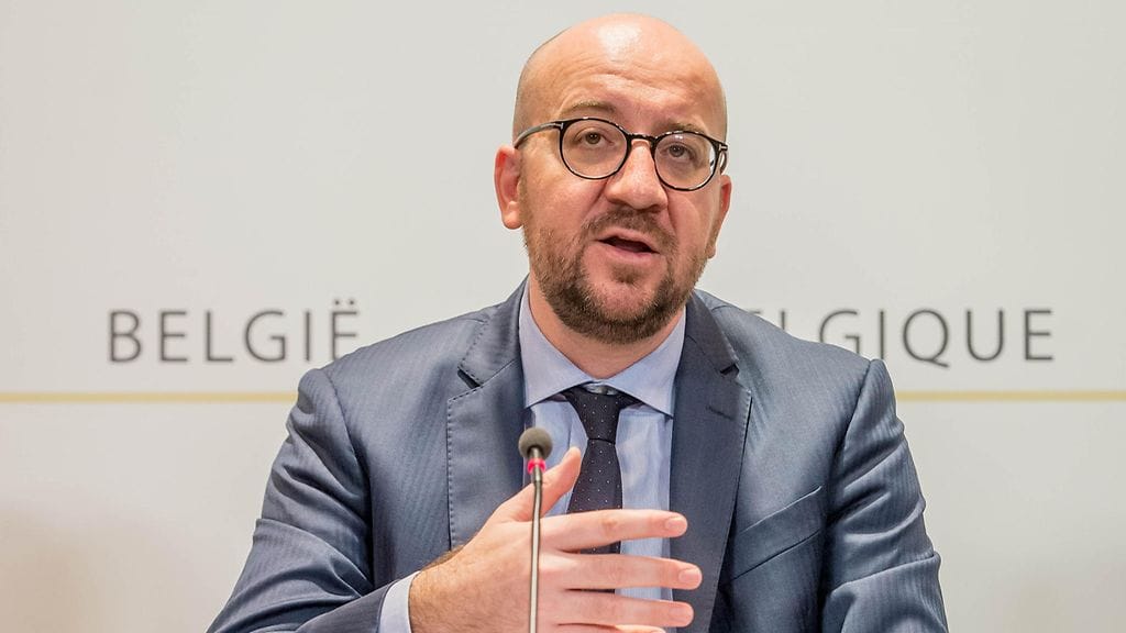 Belgian pääministeri Charles Michel puhui iskuista tiedotustilaisuudessa.