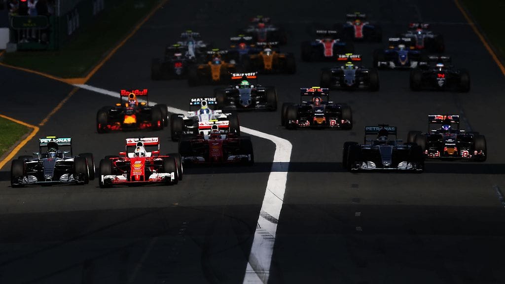 F1-kausi avattiin Melbournessa viikko sitten.