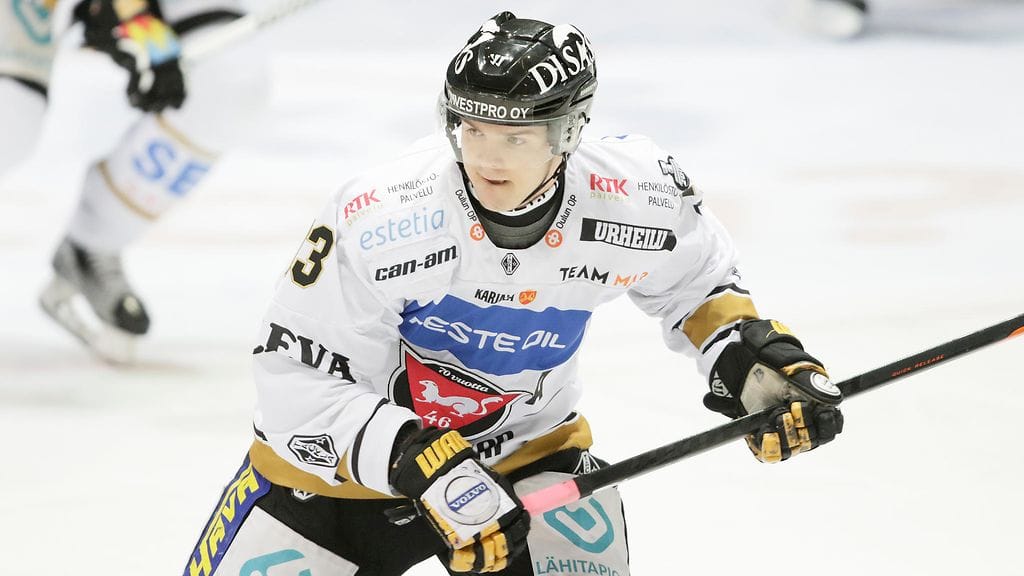 Julius Juntila on pelannut koko SM-liigauransa Kärpissä.