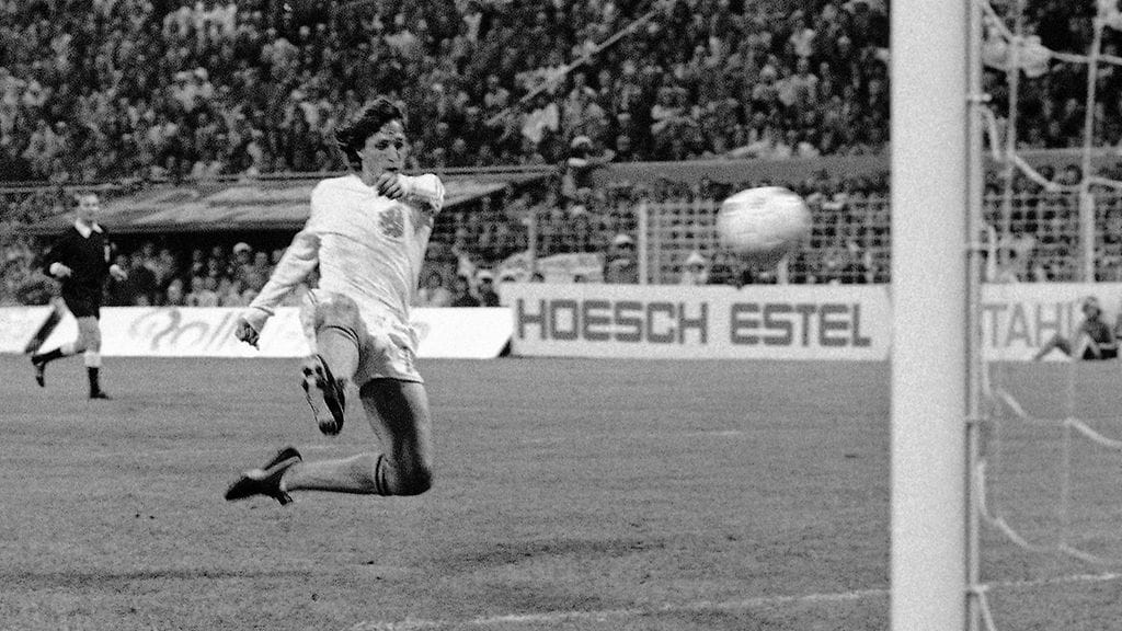 Johan Cruyff saavutti Hollannin kanssa MM-hopeaa vuoden 1974 kisoissa.