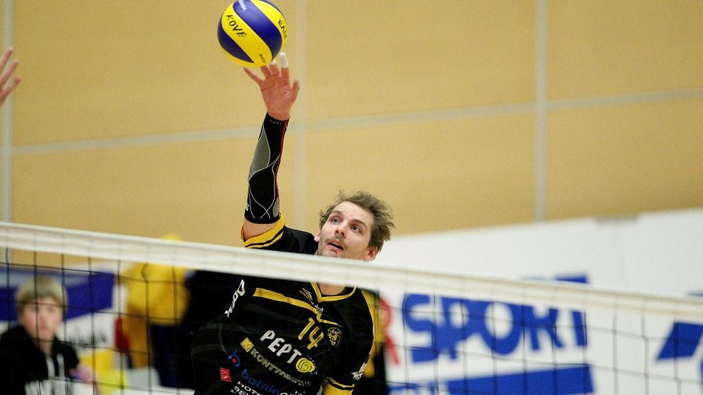 Olli-Pekka Ojansivu oli iskussa Tiikereiden voitto-ottelussa (arkistokuva).