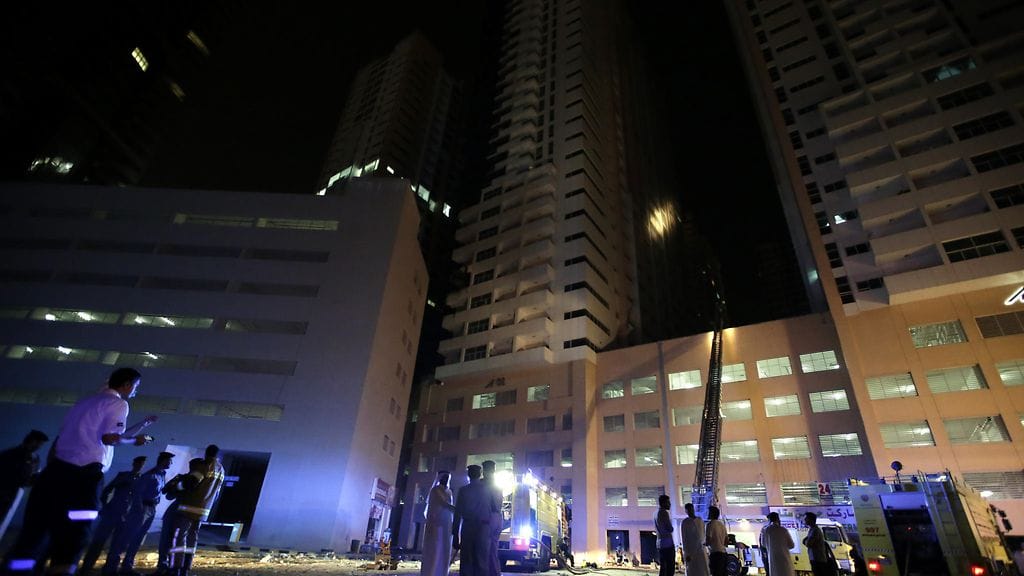 Tornitalopalo Ajmanissa Arabiemiraateissa 1