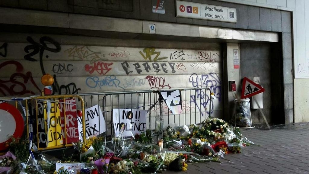 Brysselissä sijaitseva Maelbeekin asemalta tänä aamuna. Kuva: Pete Pakarinen.