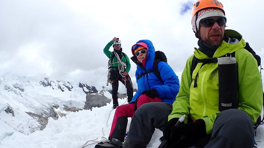 Minna Parikka ja Antti Reini Ishincan huipulla.