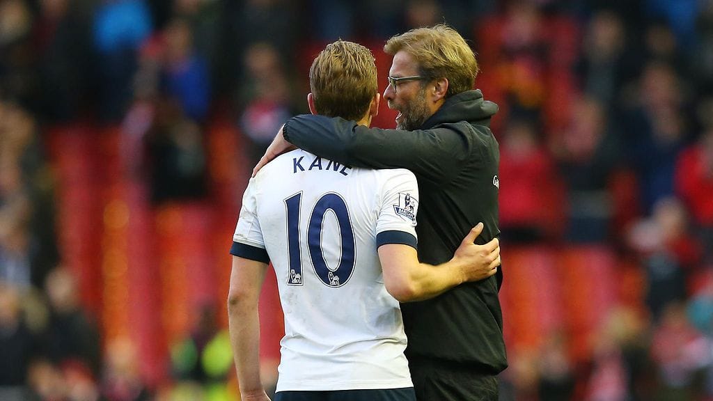 Tottenham-tähti Harry Kane ja Liverpool-valmentaja Jürgen Klopp.
