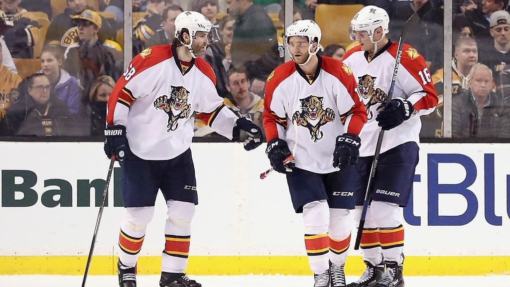 Jaromir Jagr, Jonathan Huberdeau ja Aleksander Barkov - pelätty Panthers-trio.