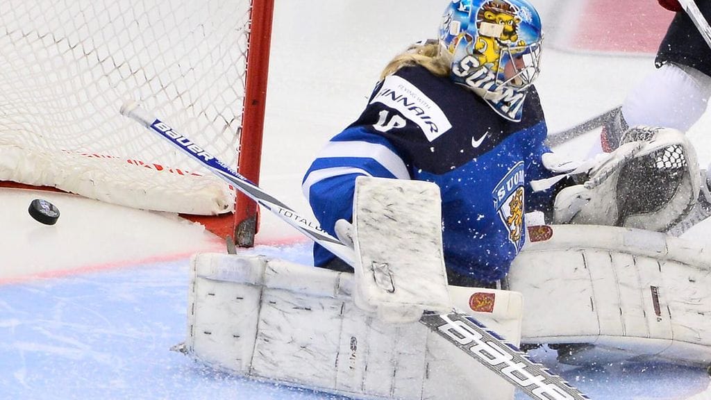 Meeri Räisänen torjui Suomen maalilla (arkistokuva).