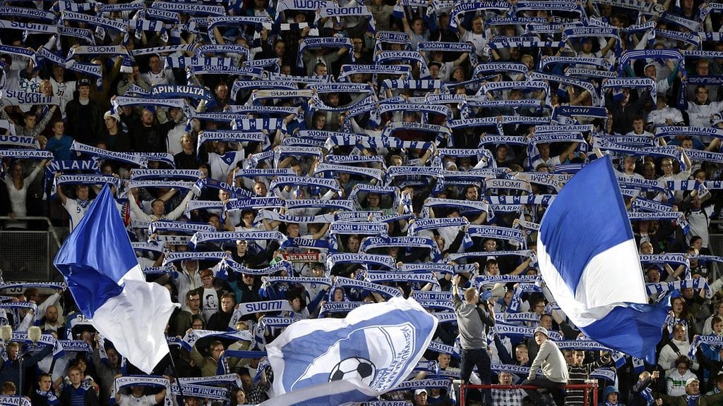 Suomen jalkapallomaajoukkueen faneja (arkistokuva).