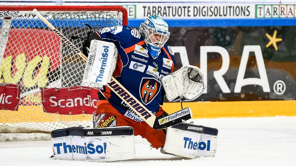 Tapparan Tomi Karhusen torjuntaprosentti pudotuspeleissä on komea 95,68.