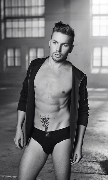 Antti Tuisku Seppälä-esitekuva 1 helmikuu 2016