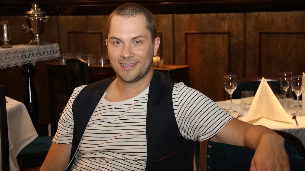 Sami Sarjulalla on monta rautaa tulessa.