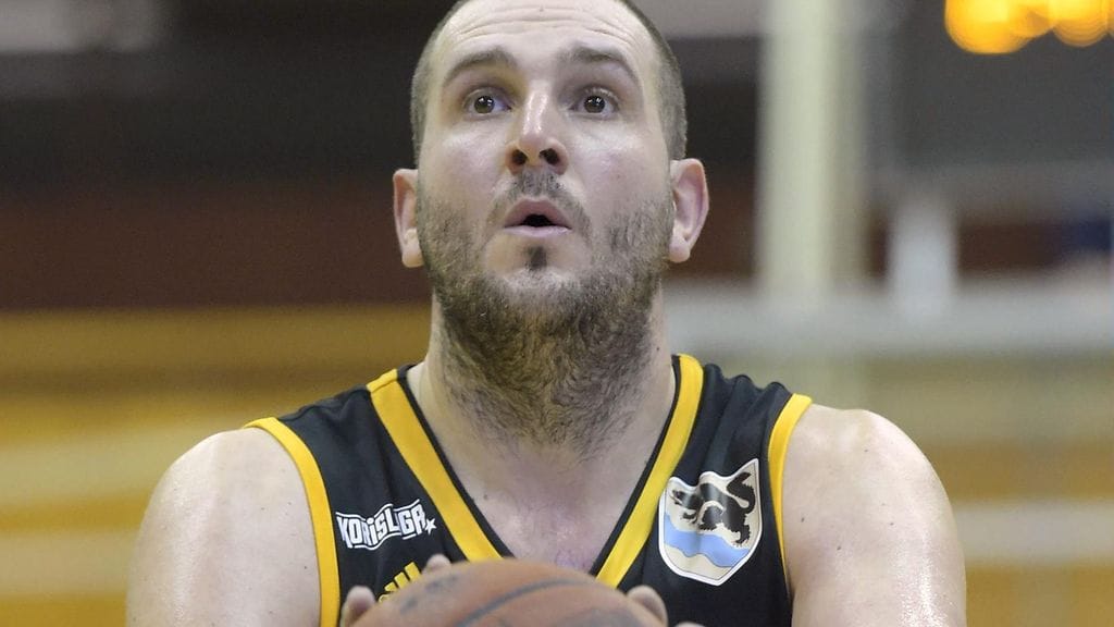 BC Nokian Dragan Labovic upotti 30 pistettä ratkaisevassa puolivälierässä.