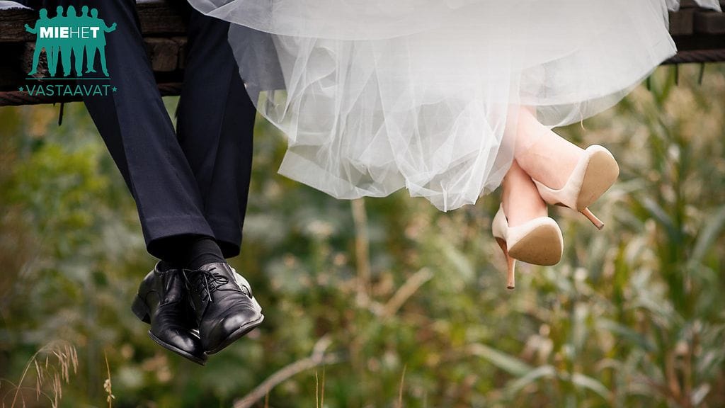 Juttusarjassa miehet vastaavat joka viikko lukijoiden kysymyksiin