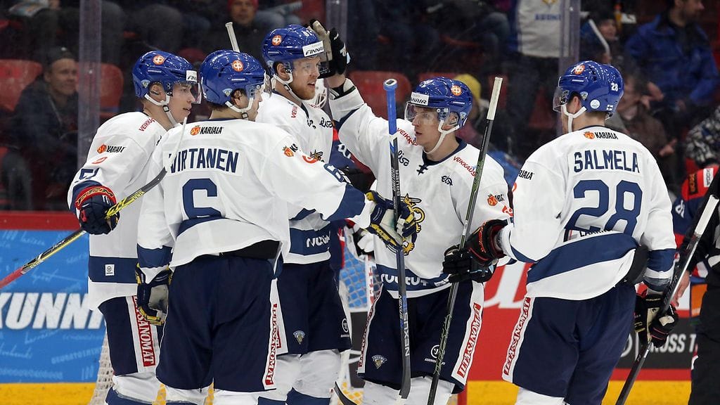 Leijonat kukisti Slovakian kahdesti.