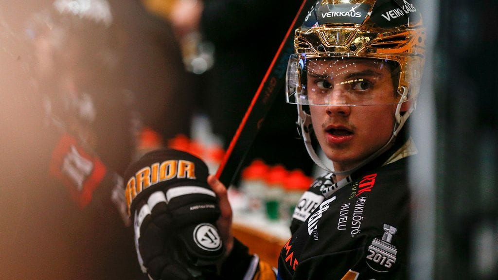 Sebastian Aho iski 15 pudotuspeliotteluun tehopisteet 4+11=15.