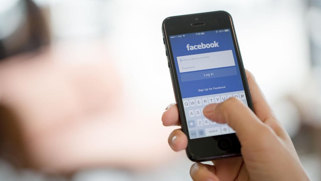 Facebookin profiilikuvan voit nyt esimerkiksi korvata videolla.