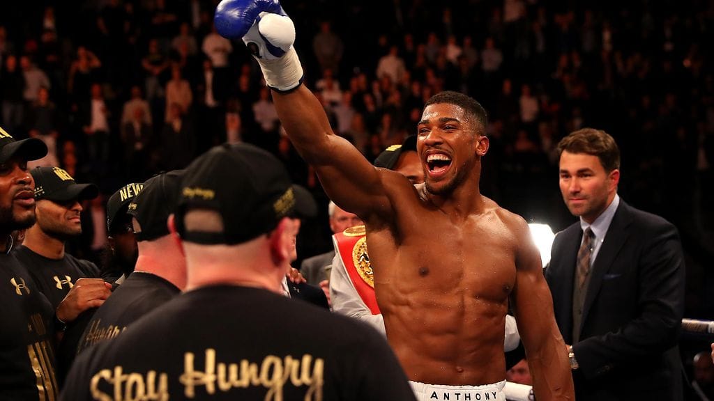 Anthony Joshua nappasi IBF-liiton MM-vyön 9. huhtikuuta Lontoossa.