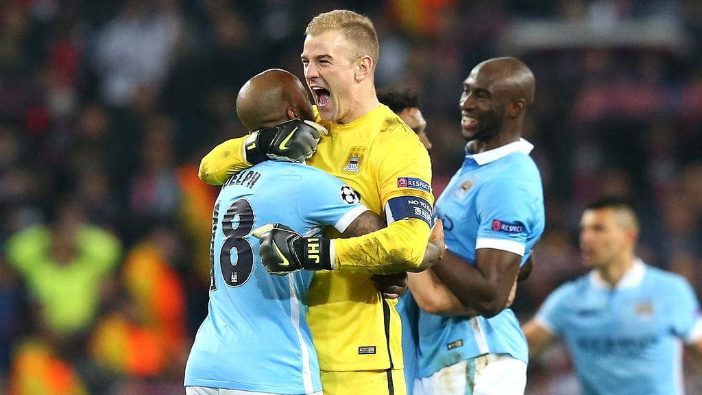 Joe Hart nappasi Fabian Delphin riehakkaaseen voittohalaukseen.