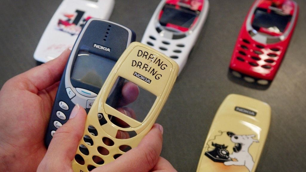 Legendaarinen Nokian 3310 löytyy myydyimpien kännyköiden listalta sijalta 11.