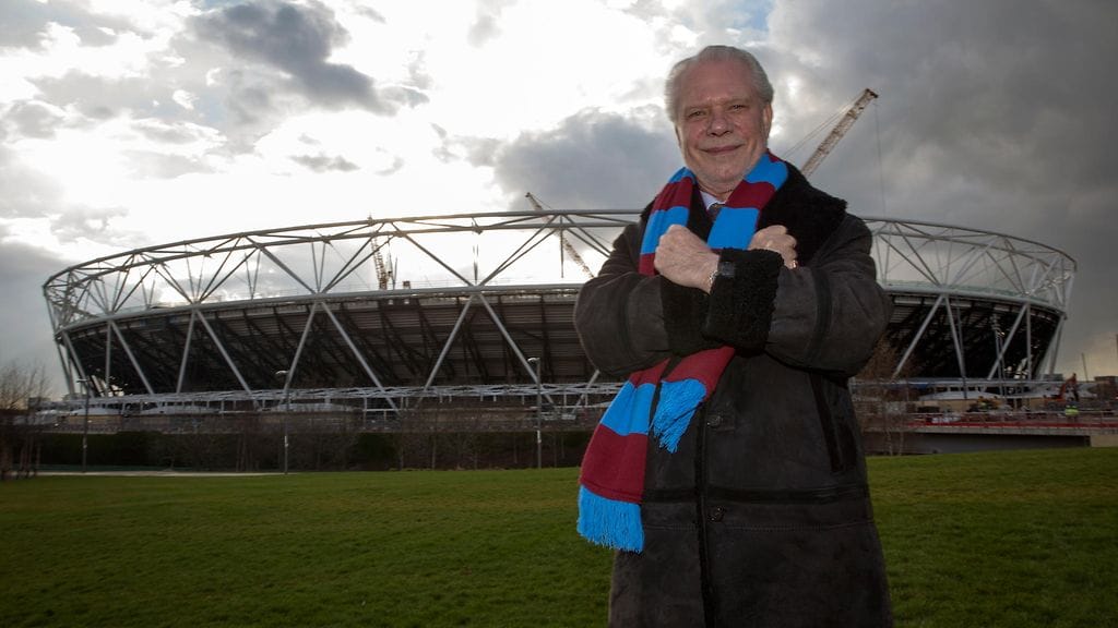 Puheenjohtaja David Gold ja uusi kotistadion